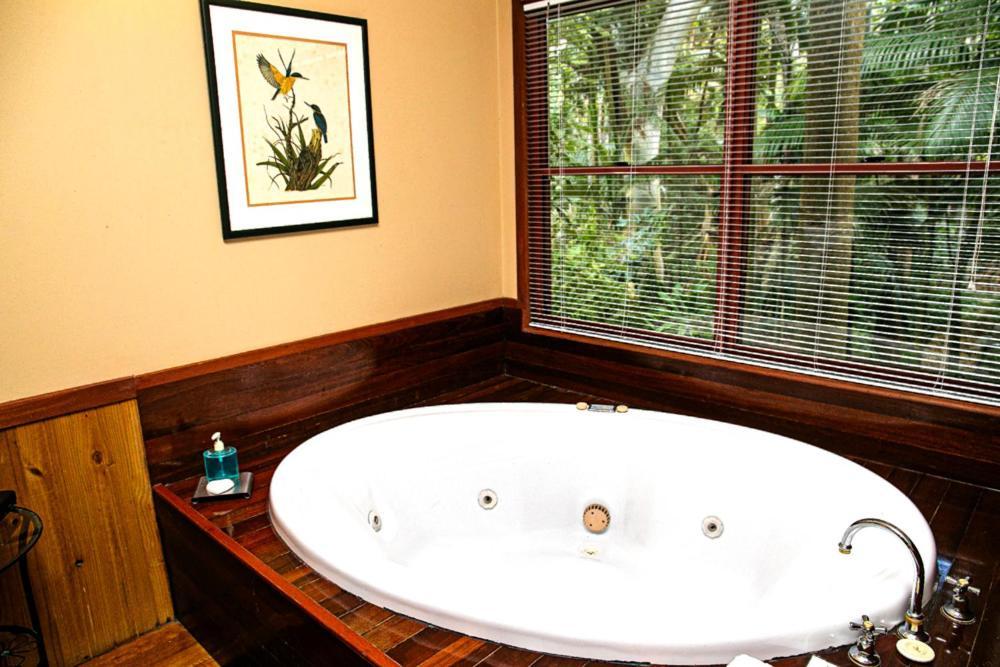 Amore On Buderim Rainforest Cabins Sunshine Coast Екстер'єр фото